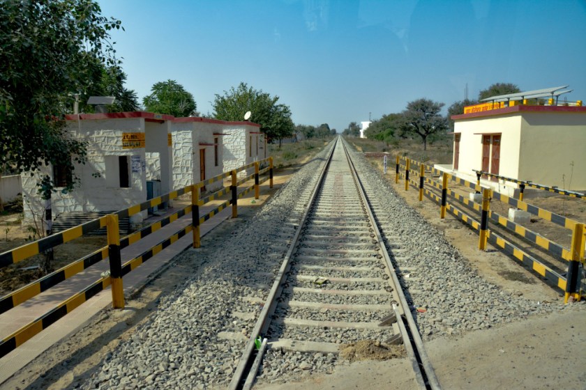 India D7100-1325_1169