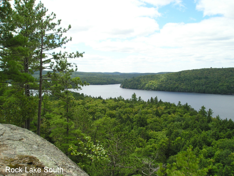 Algonquin Aug 2004158_1489