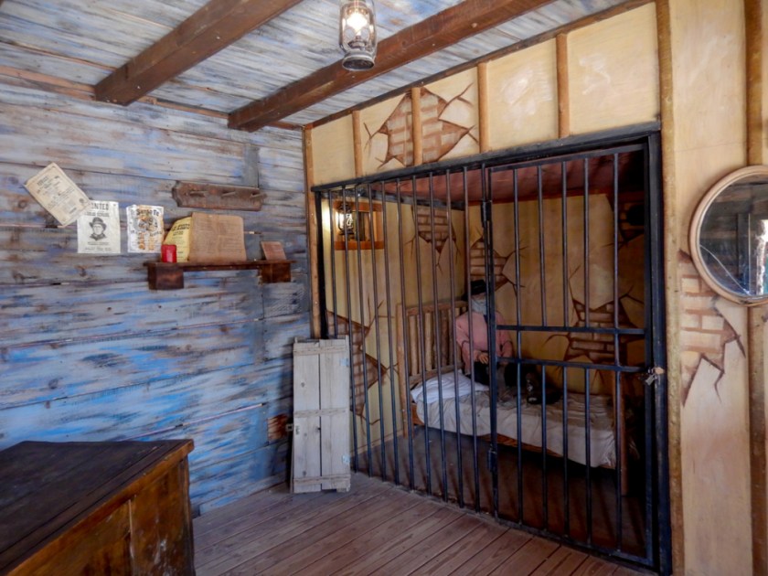 LR Exported Tombstone AZ-14